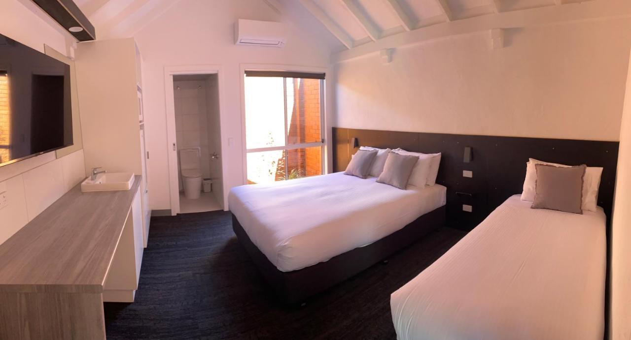 Railway Motel Myrtleford Εξωτερικό φωτογραφία