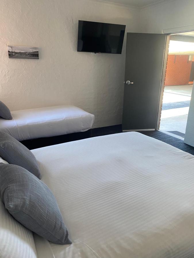 Railway Motel Myrtleford Εξωτερικό φωτογραφία